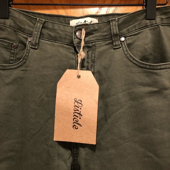Listicle SUPER FLARE size Medium (24-26) pants. - Picture 4 of 11